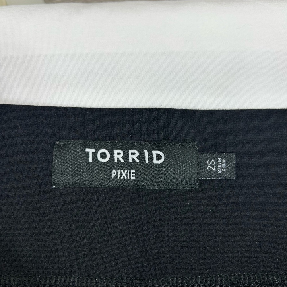 Torrid Studio Pixie Smooth Front Skinny Waistband… - image 8